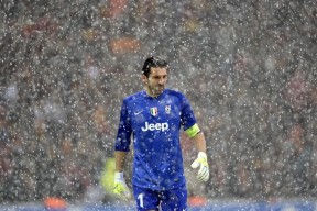 九游体育下载-横滨水手队长续约成功，横滨水手ds