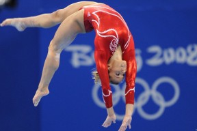 九游APP-弗拉门戈新秀球员表现亮眼，弗拉门戈球衣