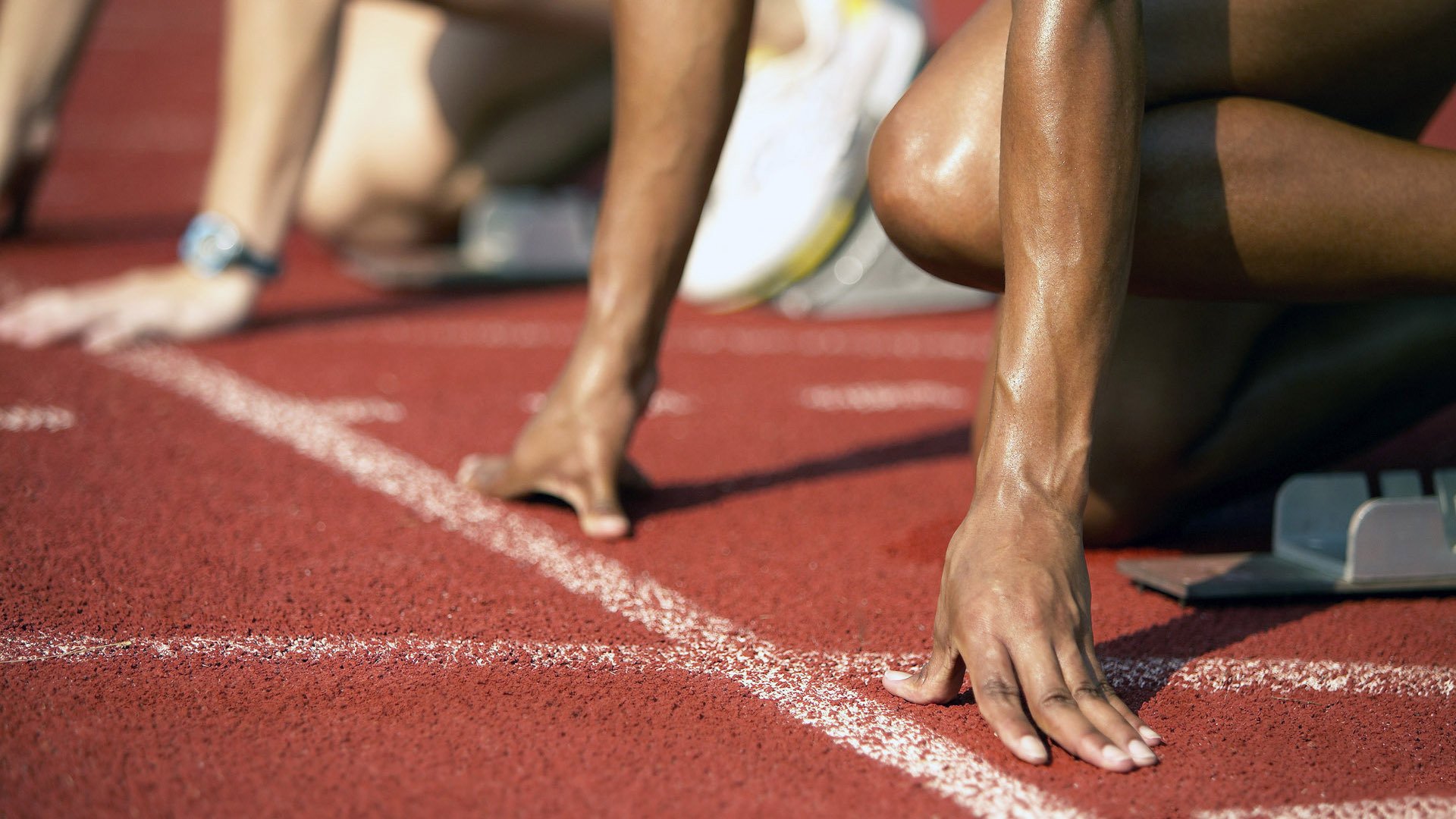 魔术队后卫线表现日益突出，魔术后卫发型